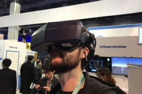 CES 2020消费电子展：宝洁给肌肤带来每一寸PS，8K VR头显真的来了