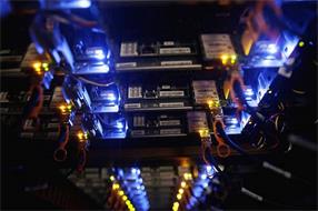 为何新基建把数据中心与5G并列？