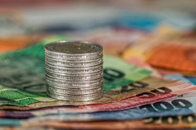 人工智能改变银行业的方式和挑战