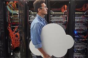 云和软件，谁正在蚕食这个世界？