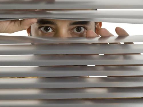互联网时代的“裸奔”：APP如何偷窥你的隐私？