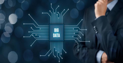 通过大数据对AI技术优化并获得成功的关键是什么？