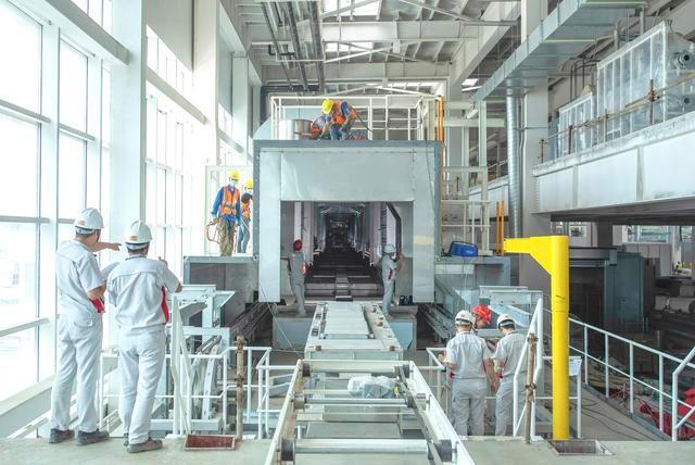 恒大汽车基地震撼亮相,打造智能制造“新标杆”