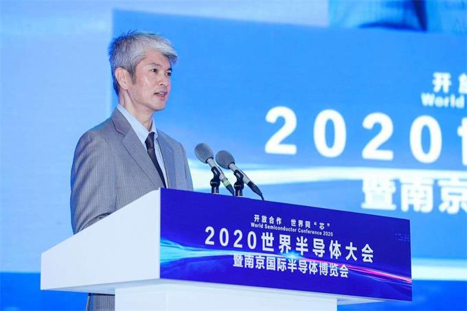 台积电罗镇球：摩尔定律演进至1纳米没有问题