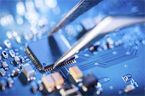 显卡老将Quadro退圈，英伟达借数据中心争“芯片一哥”？