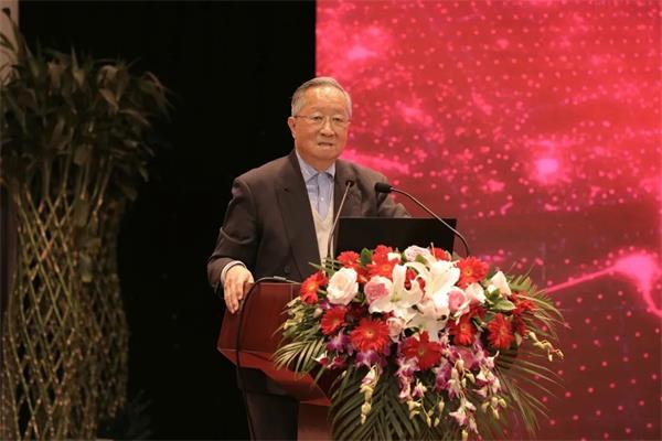 高新民：“十四五”信息化发展主线—“数字化转型”