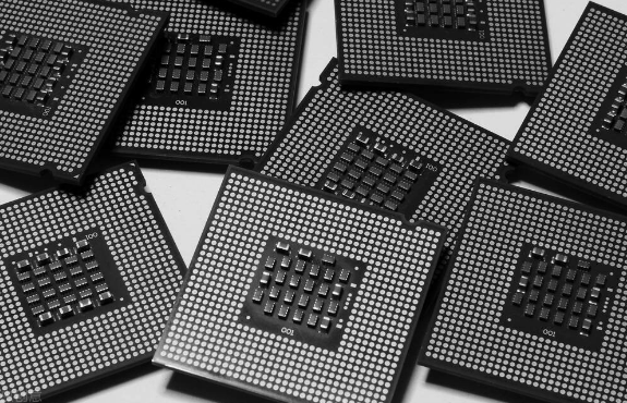 新基建这一年,产业链中最重要的是什么?