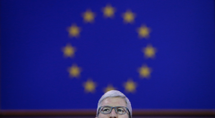 大公司乘机收集数据，小作坊违规应用泛滥，苹果究竟做错了什么？