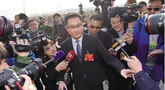 全国人大代表、腾讯董事会主席兼首席执行官马化腾: 互联网企业应做“连接器” 助实体经济数字化转型