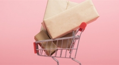 大数据：悦己消费兴起!超七成女性自购鲜花 花钱娱乐健身还请了机器人当“家政”