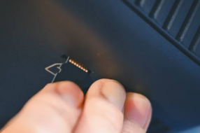 存储芯片价格持续跌 三星半导体与Intel的差距将进一步扩大