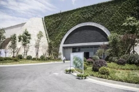 除了海底、山洞 在数据中心节能这件事上还有哪些灵感？