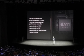 刚刚成为最年轻的世界500强，小米还有“造芯”一事要努力