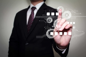 禹州市政务服务与大数据管理局：铺路搭桥 为企业排忧解难