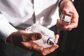 神奇!AI没有嗅觉也能制造香水