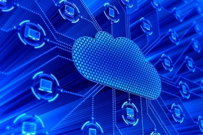 大举进军云服务!百度发布昆仑云服务器,六大工程化平台首次同台亮相