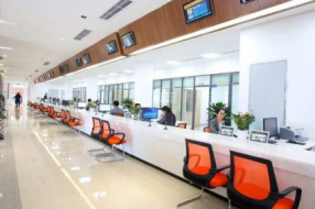 荔波县“四个转变”实现政务服务转型升级