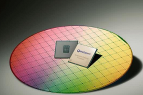 在传统芯片上，中国远不如美国，但在AI芯片上中国或已超过美国了