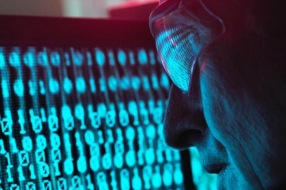 发展与风险并存 全球网络安全问题引发担忧