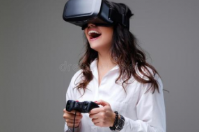 中国VR产业潜力巨大 5G助推虚拟现实产业“回暖”