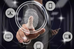 人脸识别入侵生活 “刷脸”背后你的信息安全吗？