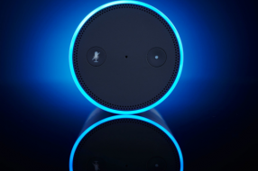 黑客用激光攻击,百米外就能激活语音助手