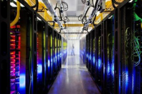 如何升级、改造或扩展实时数据中心？