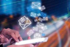 百度头条再次“互杠”,互攻对方腹地谁更焦虑?