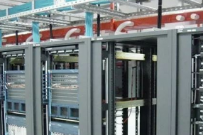 数据中心计算机房内布线组成