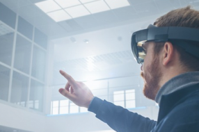 微软认为企业级AR市场是未来重点发展方向