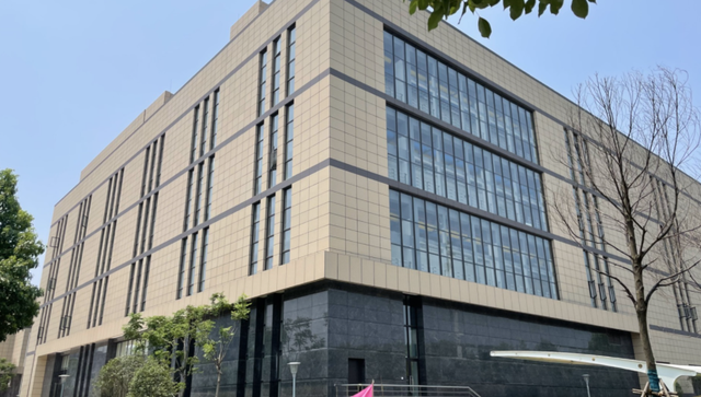 湖北最高等级数据中心试运行:带宽可达 12TB/s