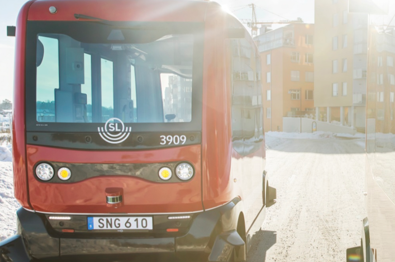 物联网创新推动自动驾驶巴士的使用