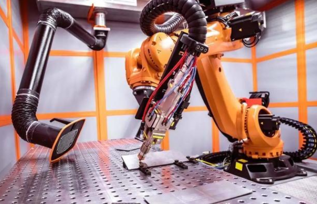 工信部：我国稳居全球第一大工业机器人市场