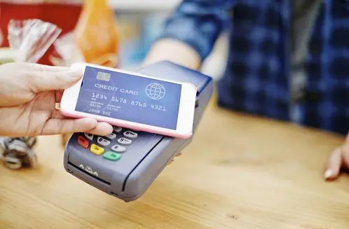 打造基于数字银行卡的支付互联互通合作新范式，健全支付四方模式权责分工