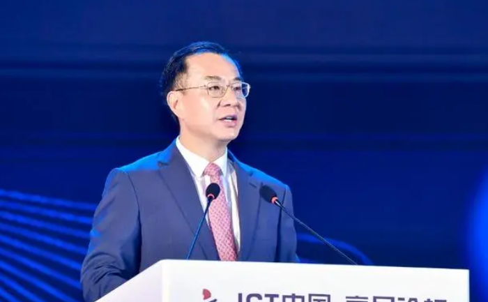 国家数据局局长刘烈宏：谈数据持有者“不愿流通”也“不敢流通”