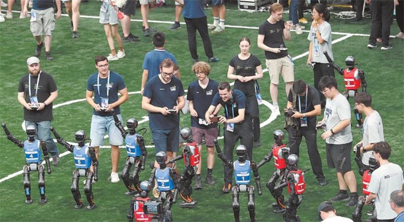 外媒评北京世界人形机器人运动会:进步神速,比真人刺激