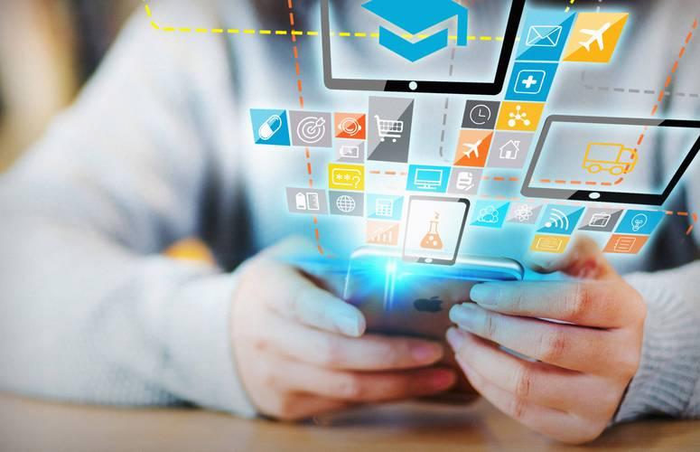 AI Agent 暗战，大厂电商如何排兵布阵？