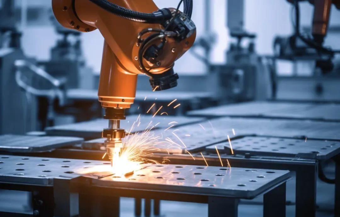 最新税收数据显示:去年一揽子增量政策实施一年来 我国经济向好态势不断稳固