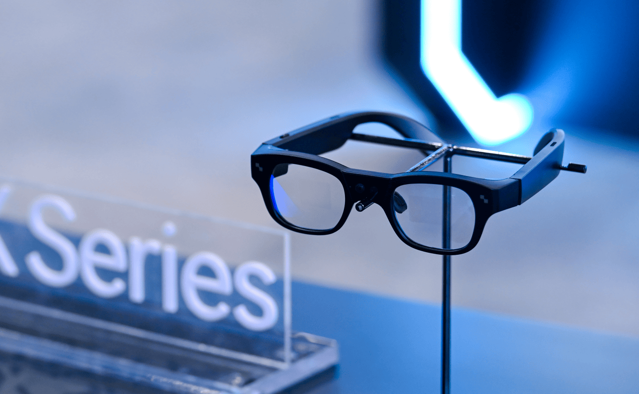 2025年，AI眼镜走下神坛