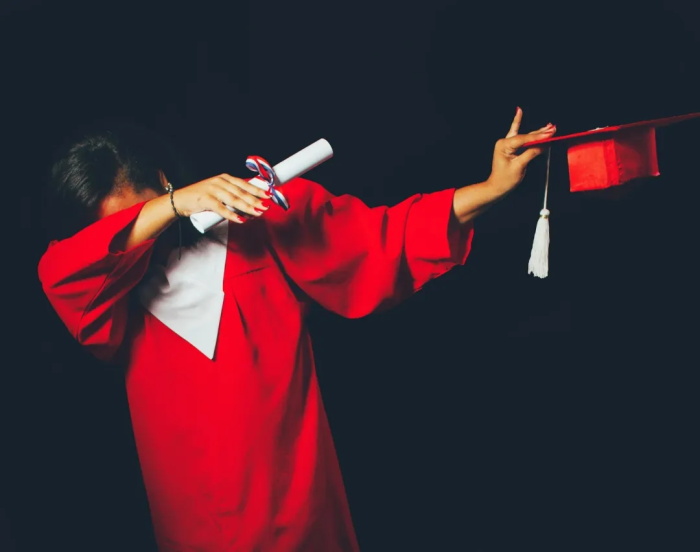 理性审视RedCap:从800%的激增到400亿的未来,是机遇还是尴尬?