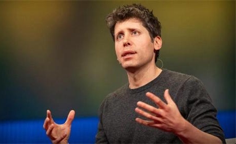 OpenAI CEO奥特曼：训练一个人需要20年+1000亿人进化，训练AI更划算
