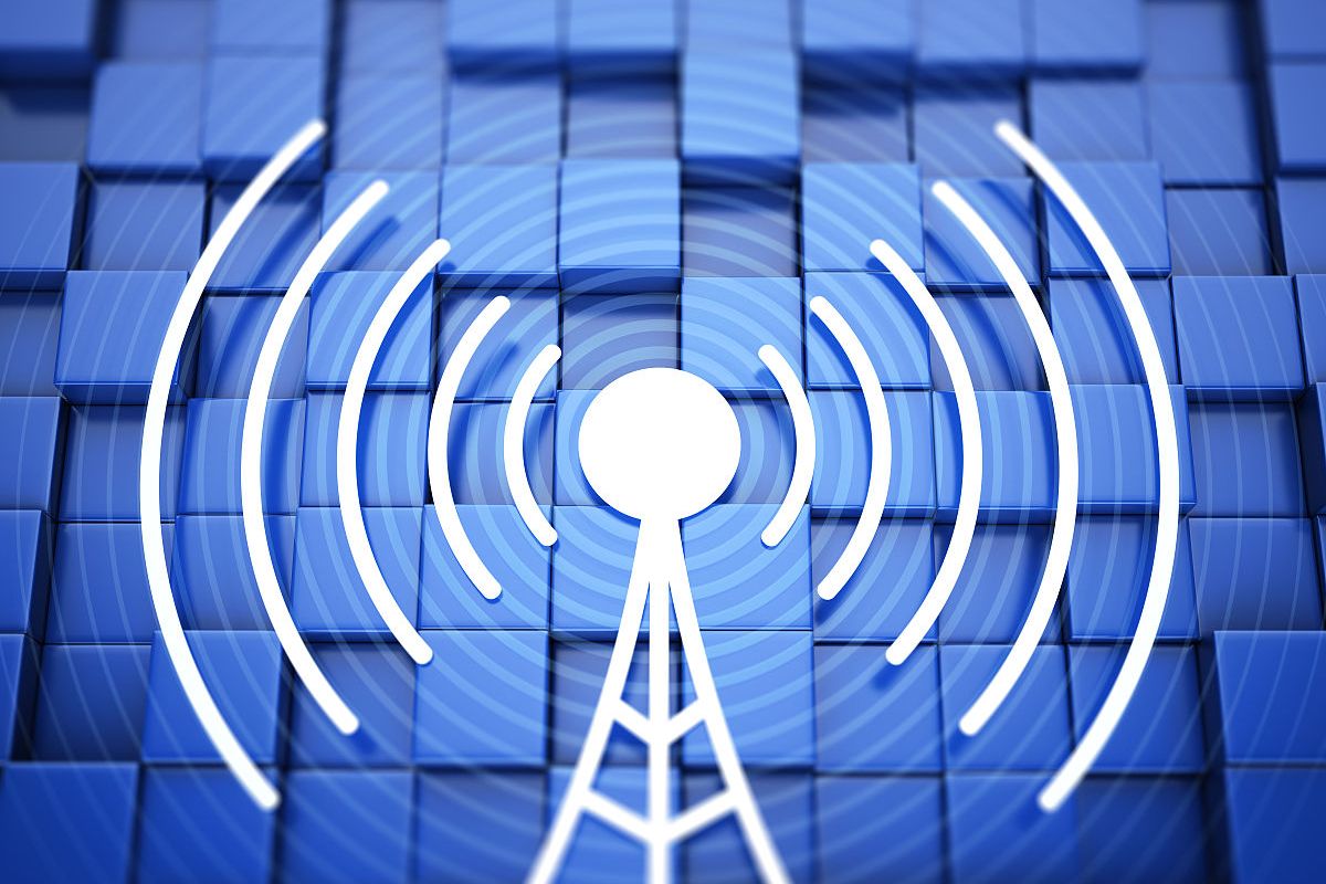 国家发展改革委 财政部关于优化完善无线电频率占用费标准的通知