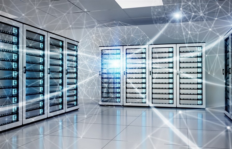 AI 对数据中心电力与散热的影响