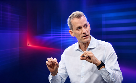 谷歌首席科学家Jeff Dean：基础模型越来越强，小团队如何与谷歌等巨头竞争？