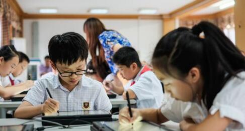 青海玉树：两年内实现信息化教育共享全覆盖