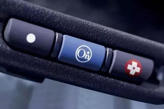 未来的车联网，更可能是哪种形态？