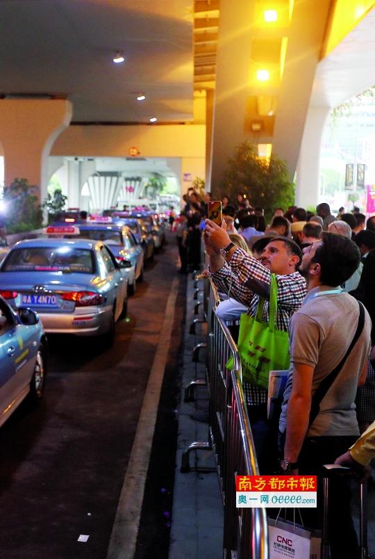 第121届广交会开幕广东团智能制造受捧