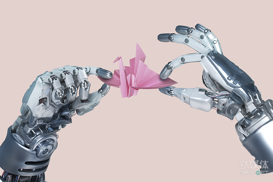 为何说物理领域的“非关键型”AI才是最好机会?