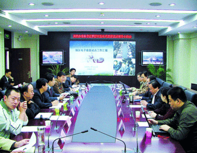 吴强一行到崇左中院检查指导信息化建设工作