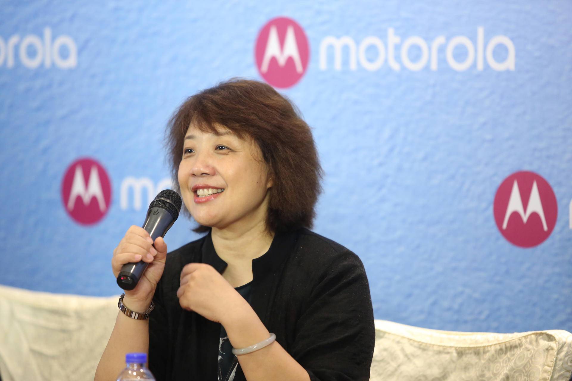 专访联想移动业务总裁乔健：让“混血”的Moto重现辉煌